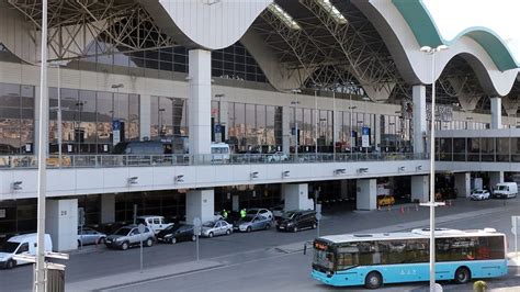 S­a­b­i­h­a­ ­G­ö­k­ç­e­n­ ­H­a­v­a­l­i­m­a­n­ı­-­P­e­n­d­i­k­ ­Y­H­T­ ­h­a­t­t­ı­n­a­ ­o­t­o­b­ü­s­